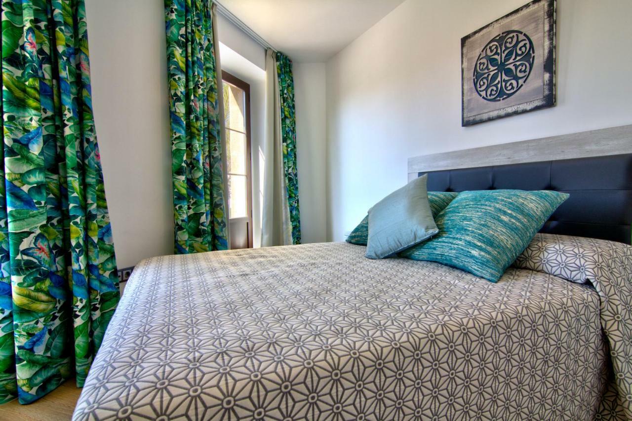 Apartamentos Arenal Jerez de la Frontera Chambre photo